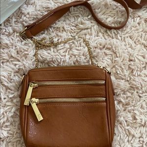 brown leather crossbody purse